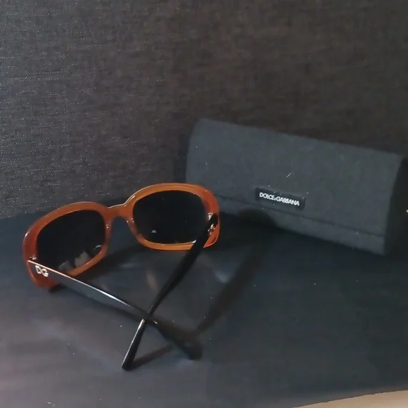 D&G Sunglasses - Picture 5 of 7